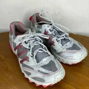 Adidas Women's Size 8.5 Gray Red Kanadia Tr3 Trail Hiker Running Rugged